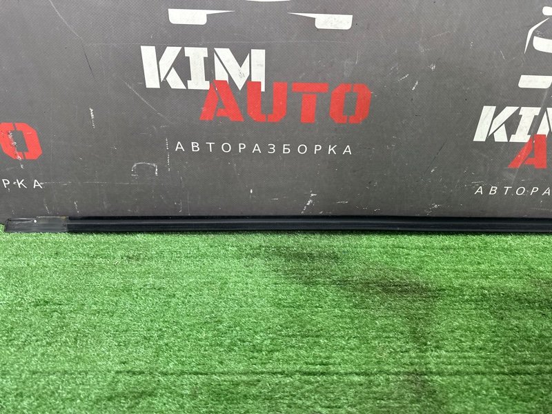 Уплотнитель стекла наружный (Бархотка) Opel Astra J