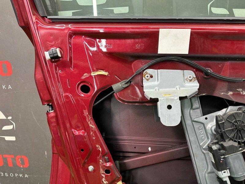 Дверь Peugeot 207