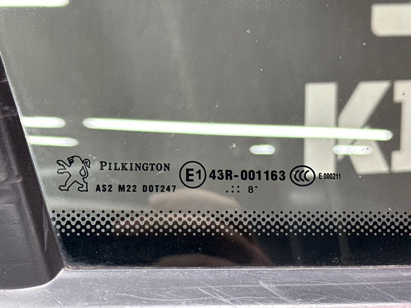 Дверь Peugeot 207