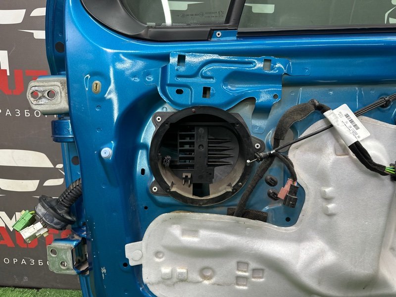 Дверь Peugeot 207