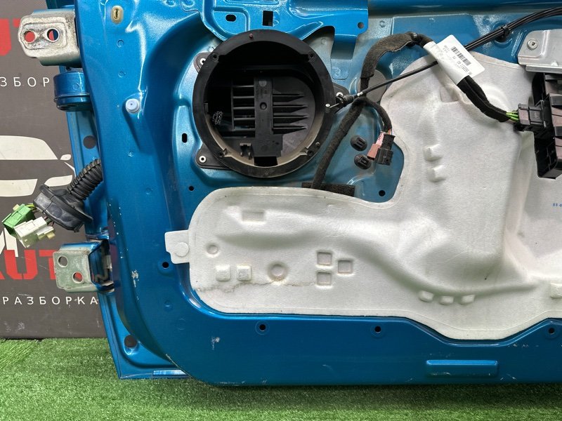 Дверь Peugeot 207