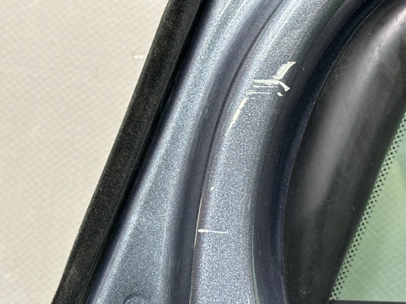 Дверь Citroen C 4