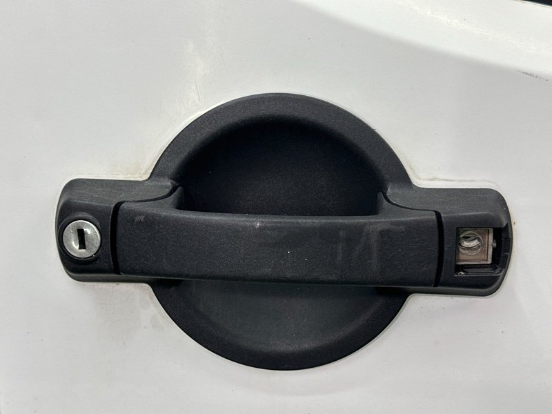 Дверь Fiat Doblo