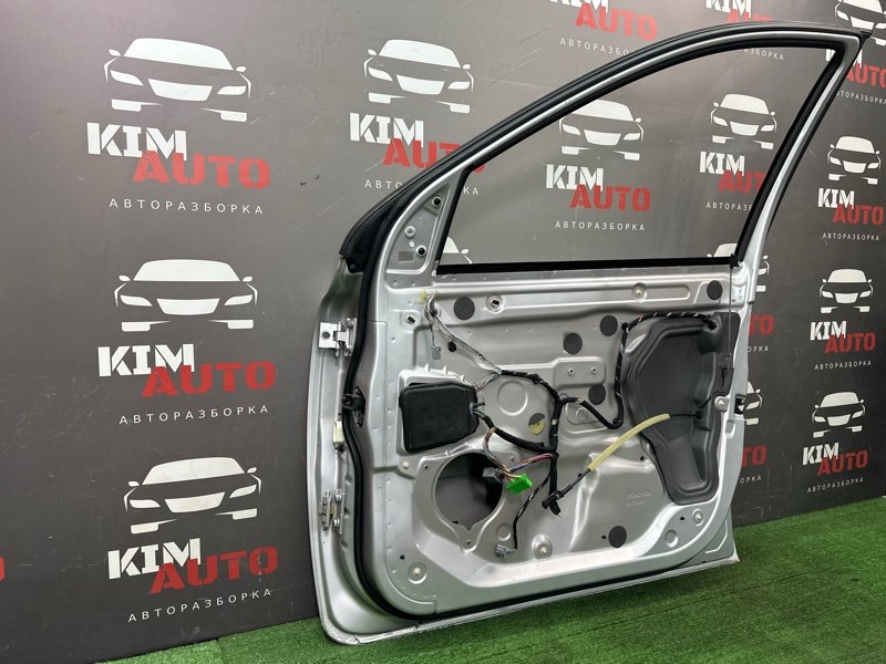 Дверь Volvo XC90