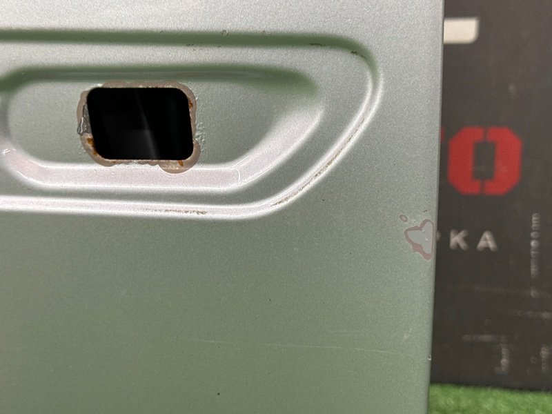 Дверь Volvo XC90