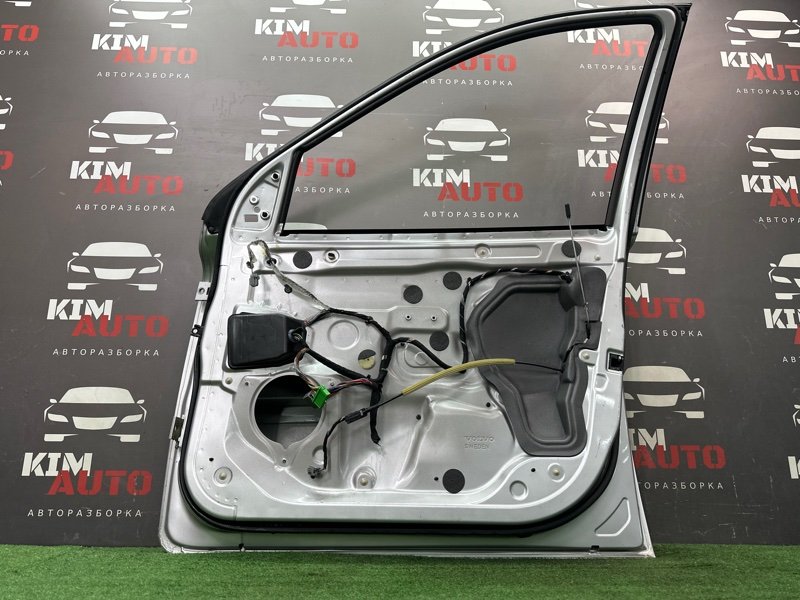 Дверь Volvo XC90