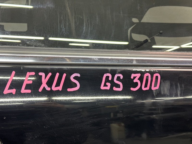 Дверь Lexus GS300