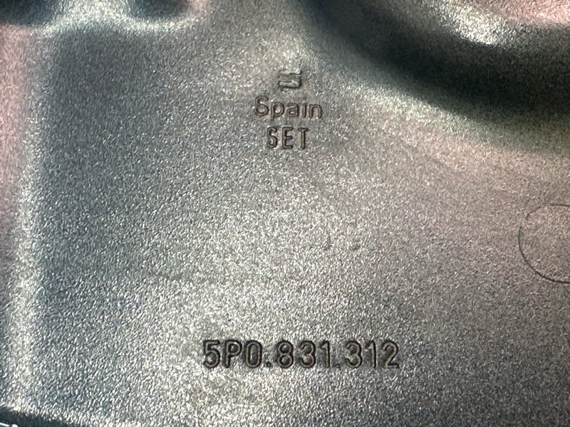 Дверь SEAT ALTEA