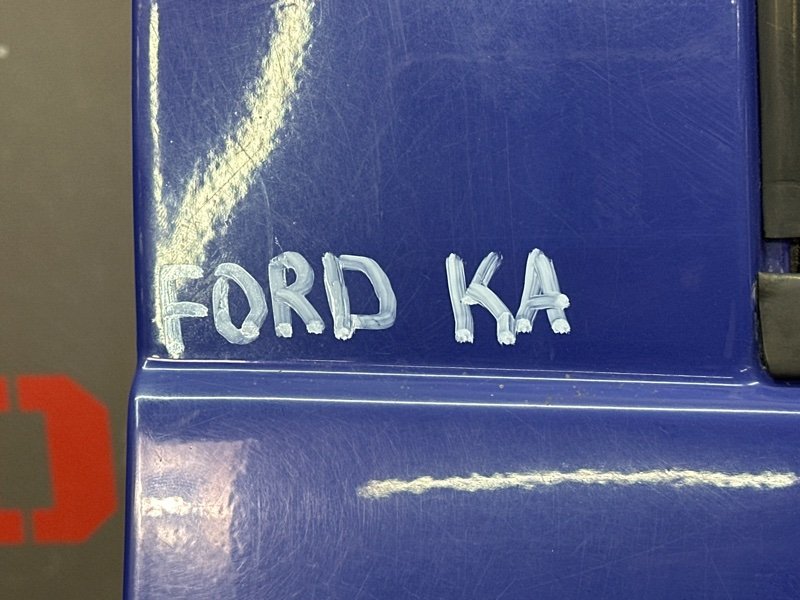 Дверь Ford Ka