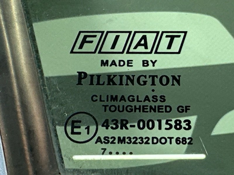 Дверь Fiat Punto