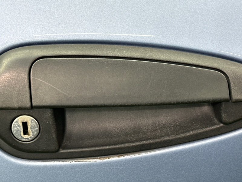 Дверь Fiat Punto