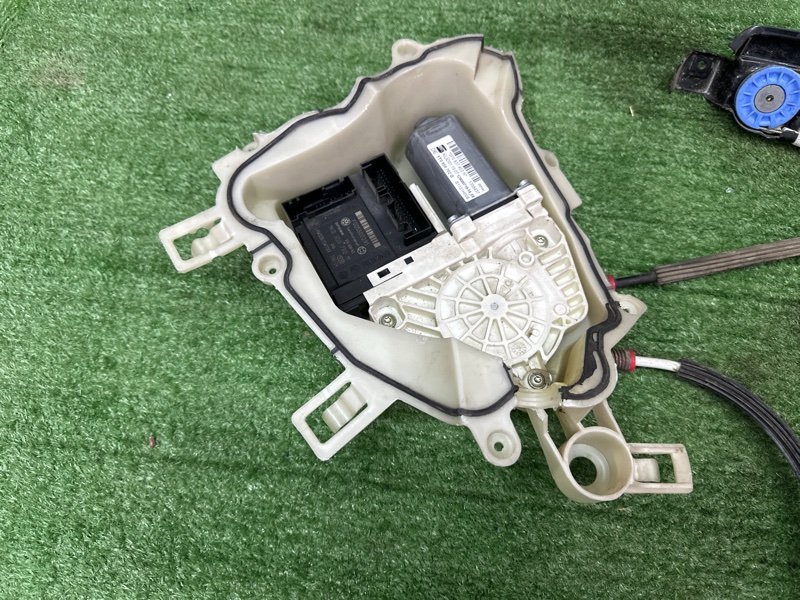 Механизм стеклоподъёмника с мотором SEAT ALTEA