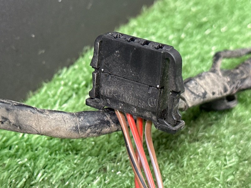 Проводка двери SEAT ALTEA