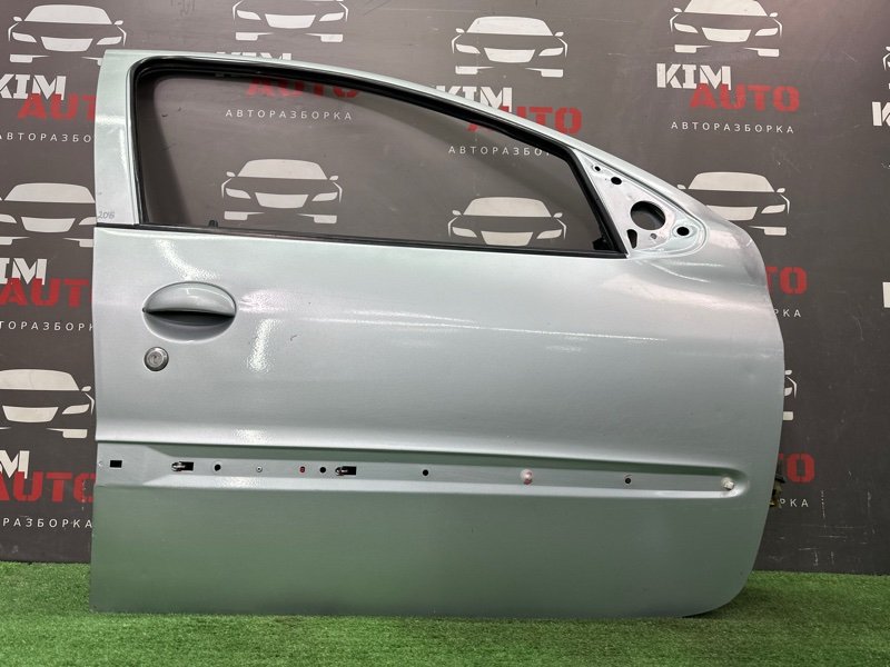 Дверь Peugeot 206
