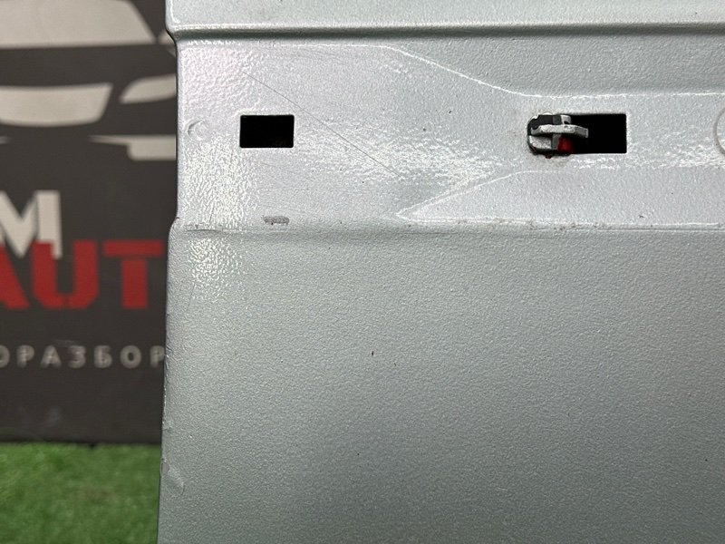 Дверь Peugeot 206