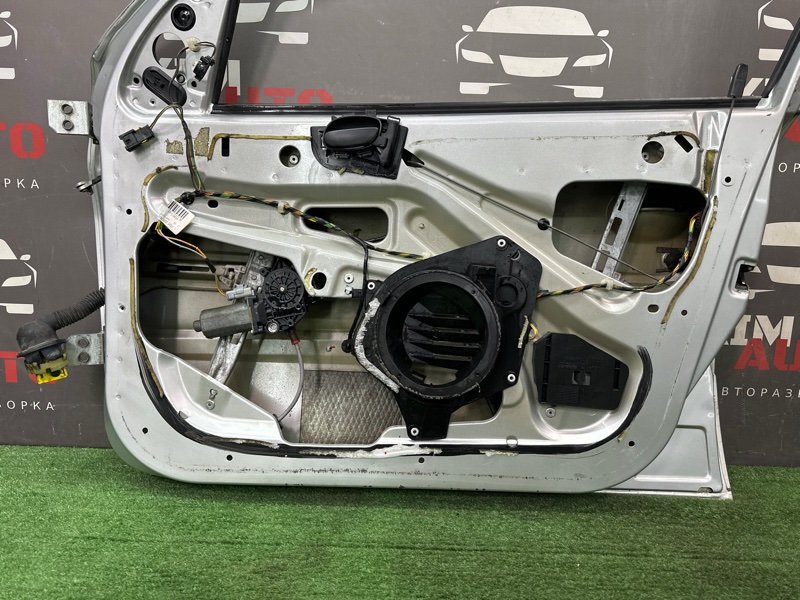 Дверь Peugeot 206