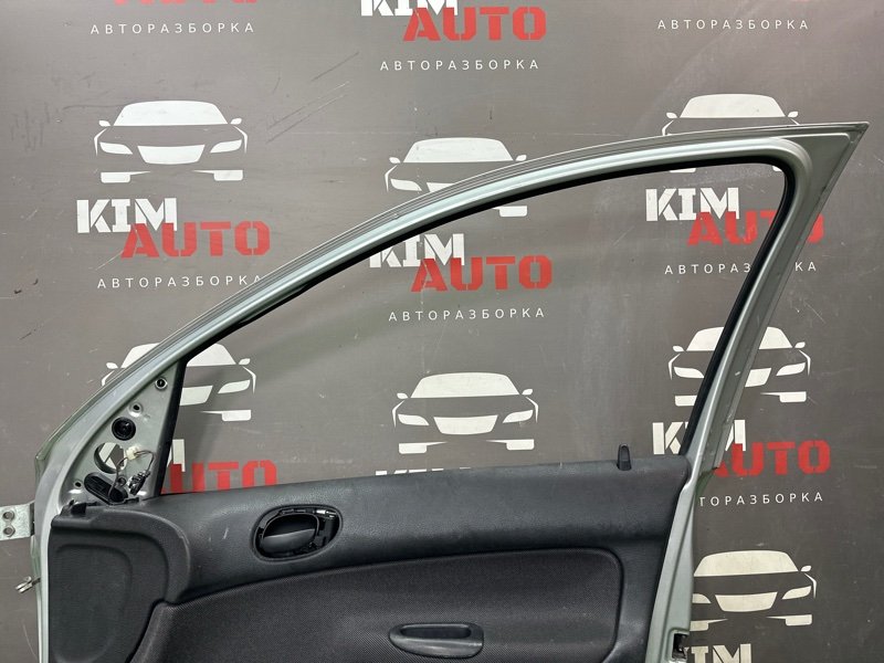 Дверь Peugeot 206