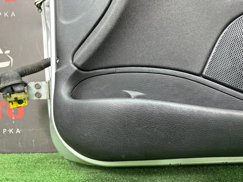 Дверь Peugeot 206