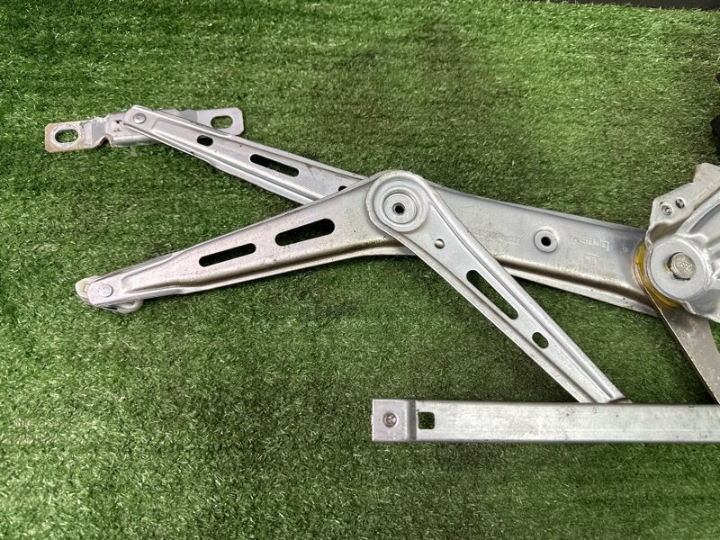 Механизм стеклоподъёмника с мотором Opel Zafira