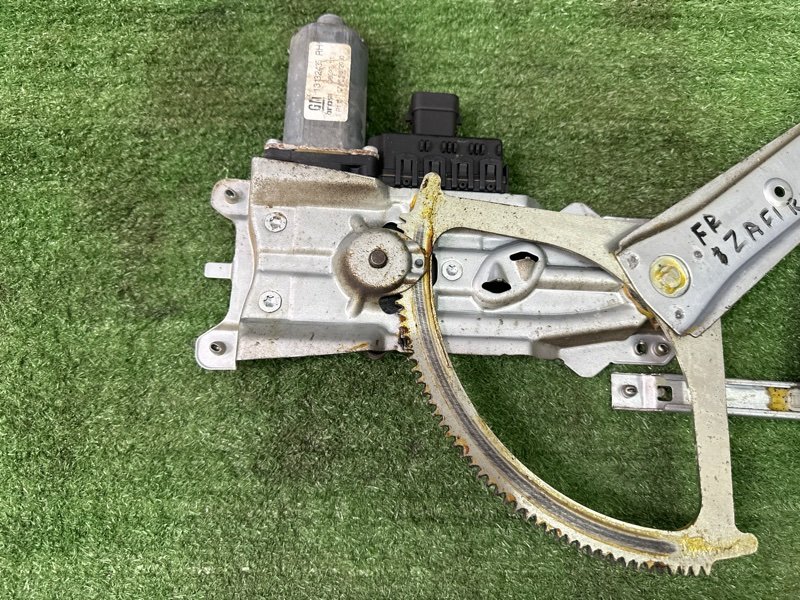 Механизм стеклоподъёмника с мотором Opel Zafira