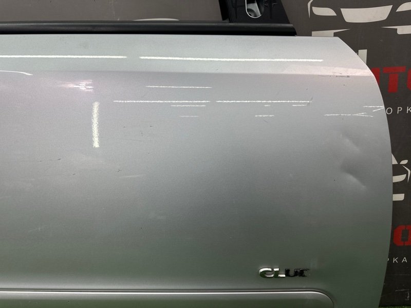 Дверь Opel Zafira