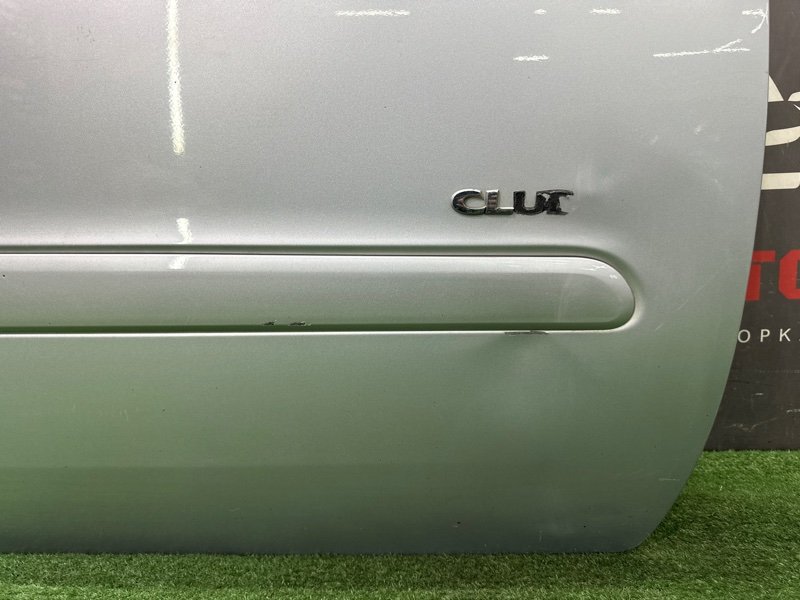 Дверь Opel Zafira