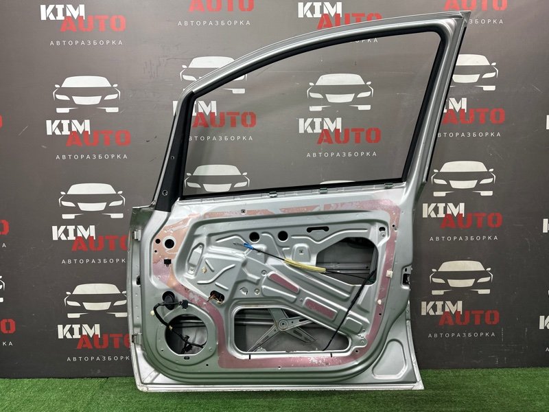 Дверь Opel Zafira