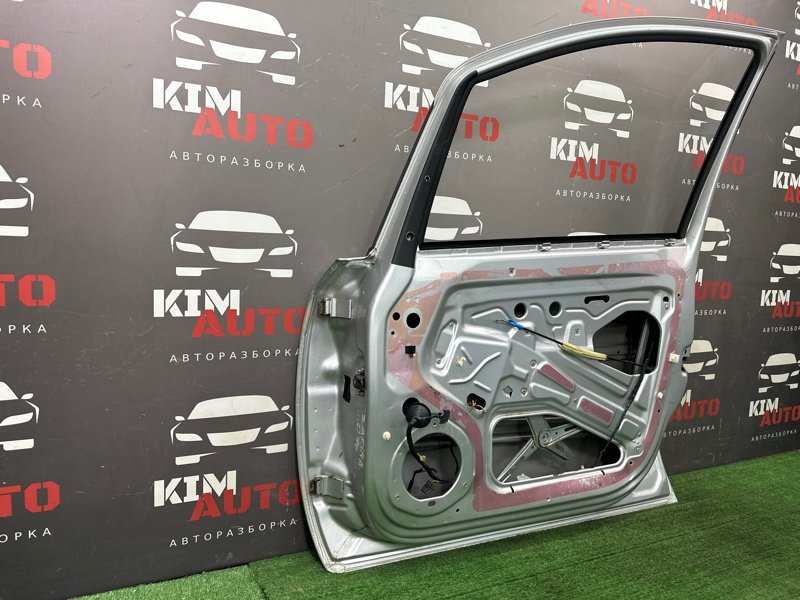 Дверь Opel Zafira
