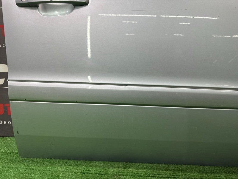 Дверь Opel Zafira