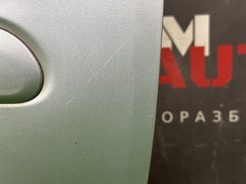 Дверь Opel Zafira