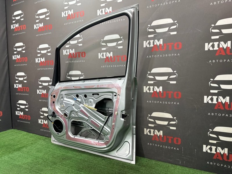 Дверь Opel Zafira