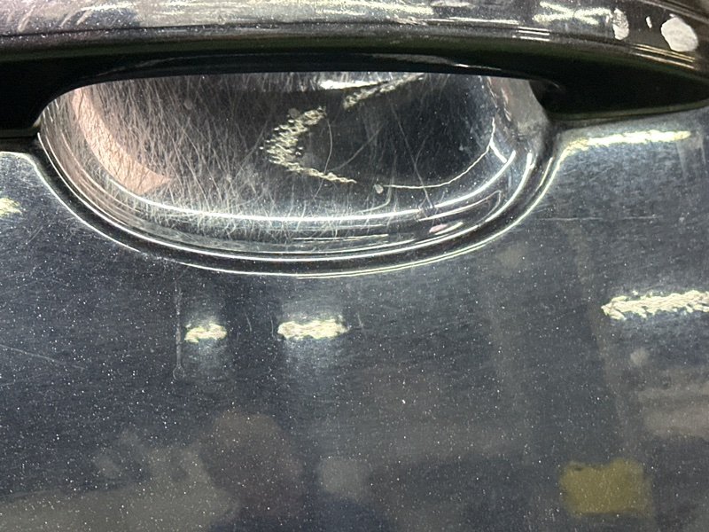 Дверь Ford Focus 2