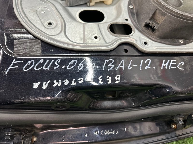 Дверь Ford Focus 2