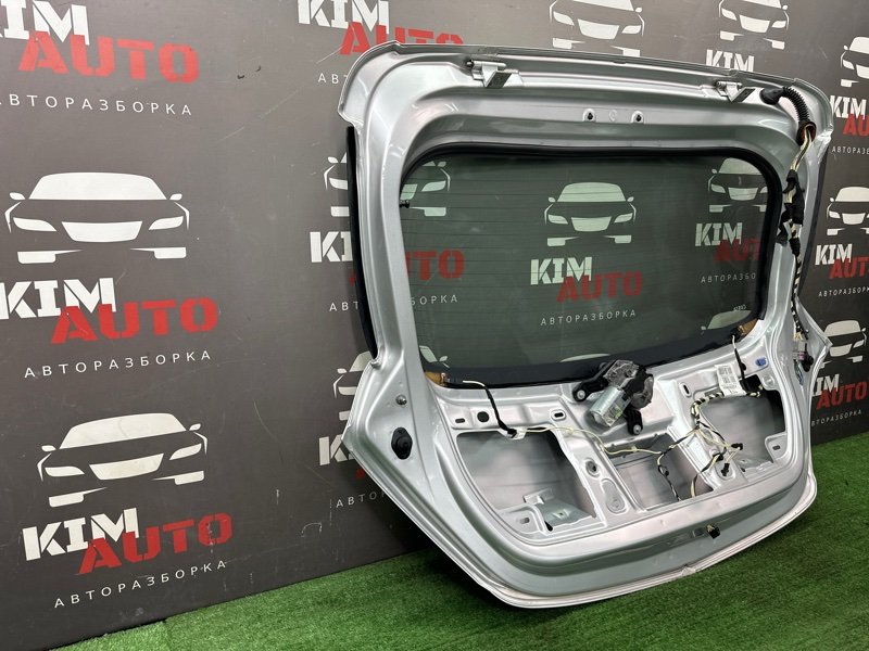 Крышка багажника Opel Corsa D