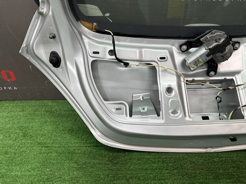 Крышка багажника Opel Corsa D
