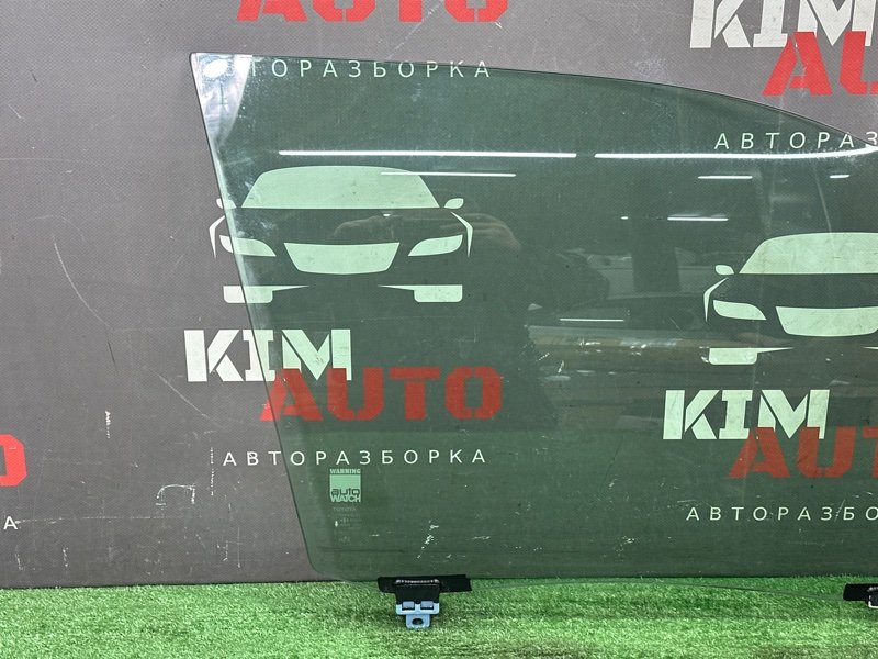 Стекло двери Lexus RX 300