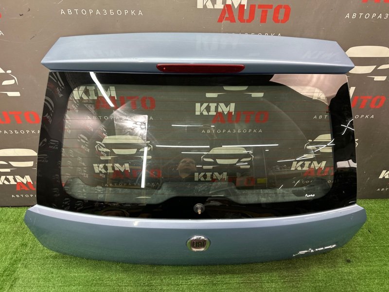 Крышка багажника Fiat Punto