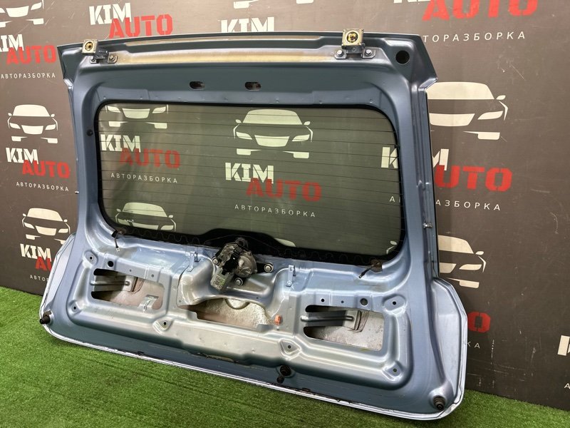 Крышка багажника Fiat Punto