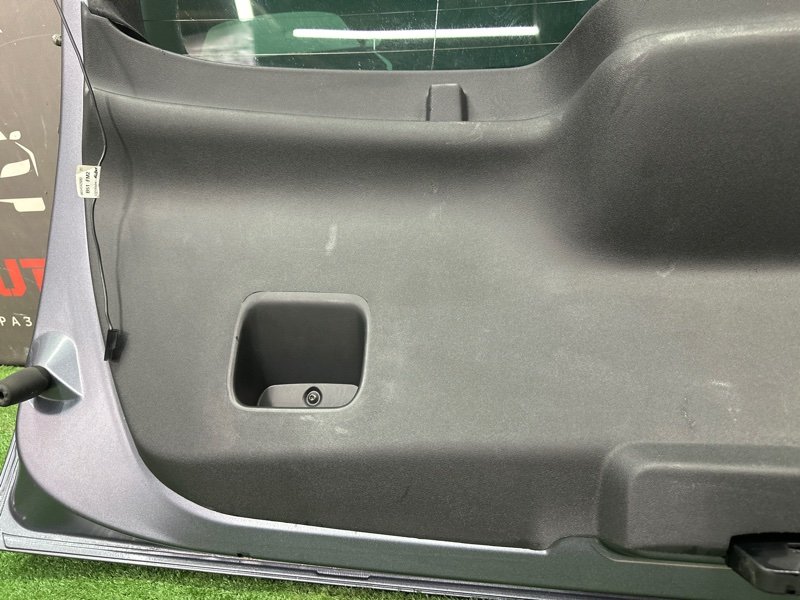 Крышка багажника Citroen C 4