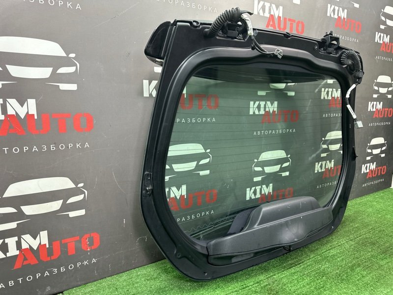 Крышка багажника Volvo C 30