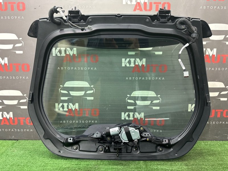 Крышка багажника Volvo C 30