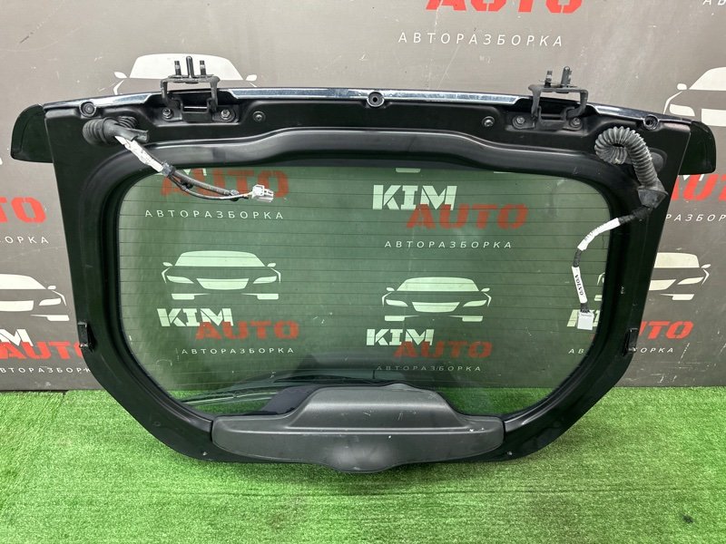 Крышка багажника Volvo C 30