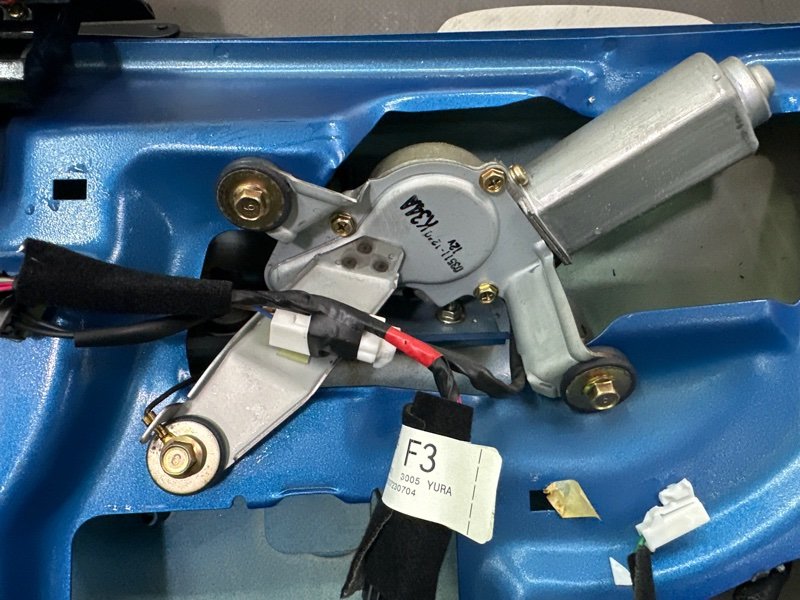 Крышка багажника Kia Rio 1 2003 HB