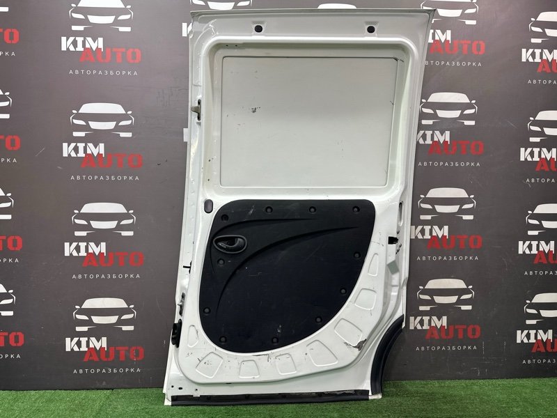 Дверь Fiat Doblo
