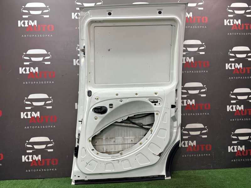 Дверь Fiat Doblo