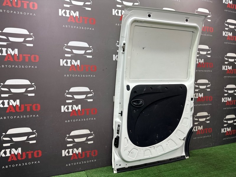 Дверь Fiat Doblo