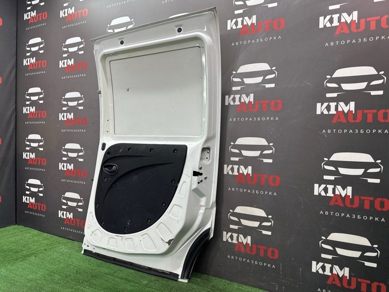 Дверь Fiat Doblo