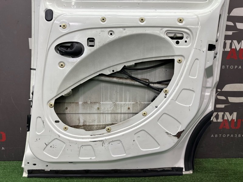 Дверь Fiat Doblo