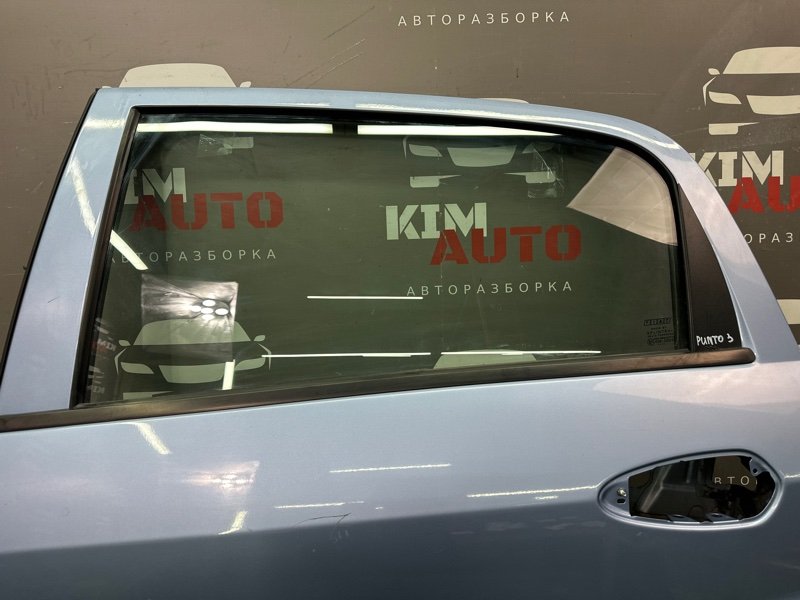 Дверь Fiat Punto