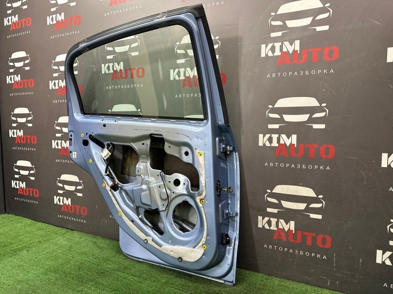 Дверь Fiat Punto